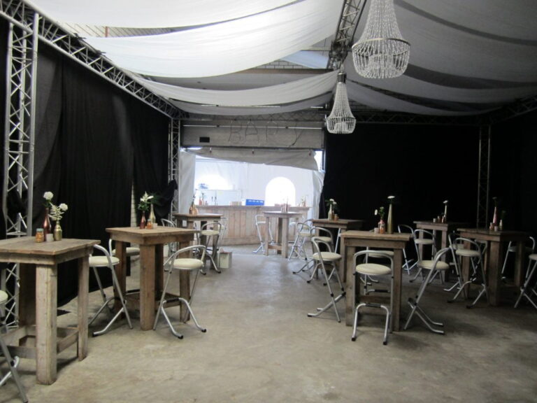 jubilaris vieren met feest