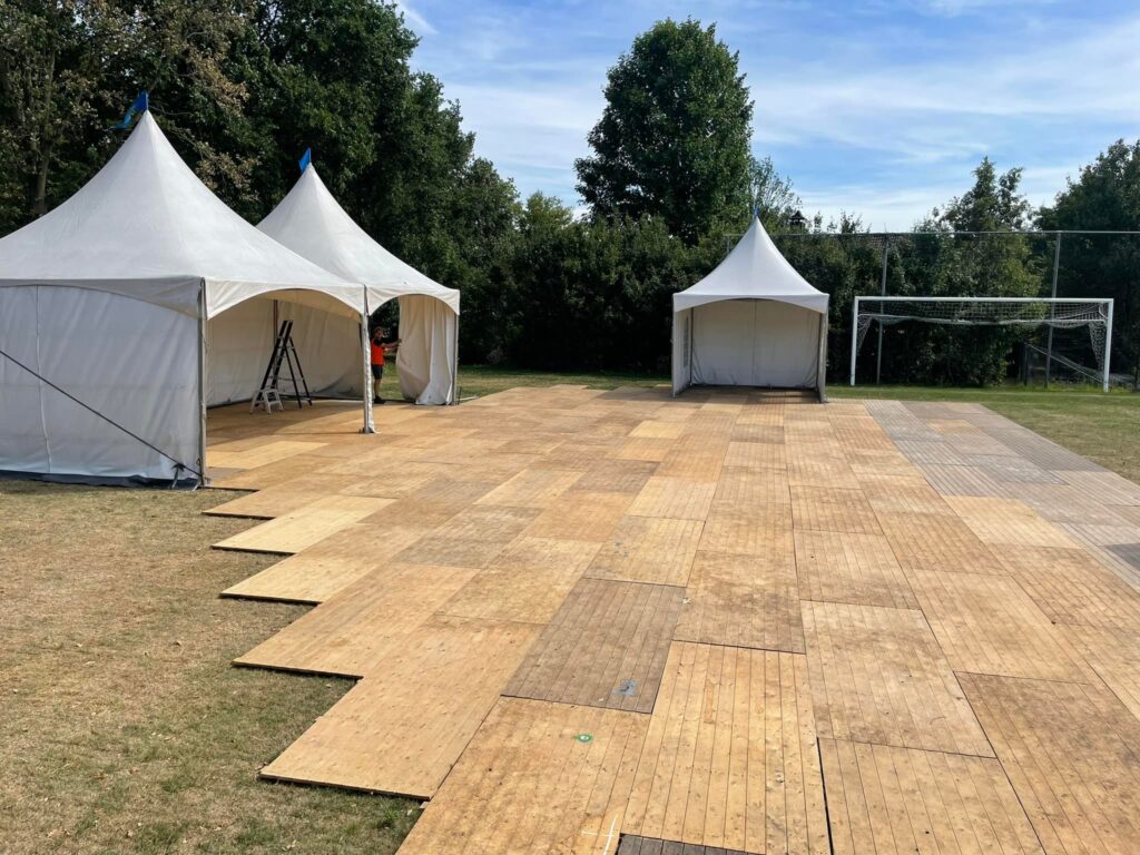 Tentvloer huren feesten en partijen Top Partyverhuur